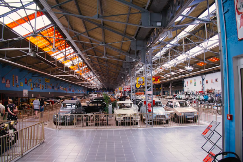 Career options for commerce students in India, for example in automobiles. Post by Steering, and photo credits by Unsplash.