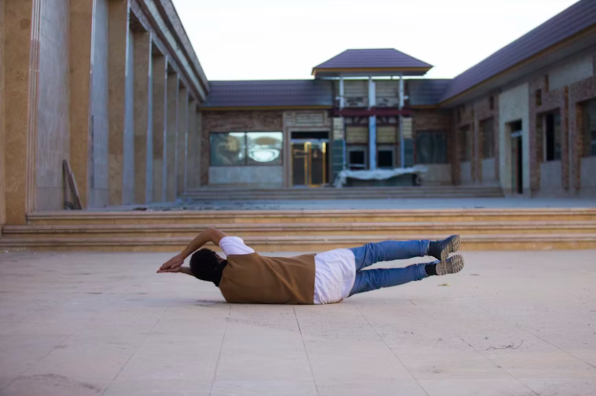 Caption contest by Steering, a students' career guidance and counselling service for selecting college, courses, and careers in Chandigarh, Mumbai, Pune, Hyderabad, and anywhere in India.